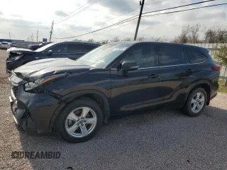 2020 Toyota Highlander LE with VIN 5TDZZRAH9LS011327, listed as a Copart auction lot 45647815 with 53,024 mi miles and Clean title. Bid and sale history available at DreamBid. Image 1.