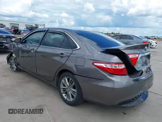 2015 Toyota Camry XLE z VIN 4T1BF1FK8FU114881, wystawiony jako IAAI lot #42231368 z przebiegiem Nie podano mil oraz . Historia ofert i sprzedaży dostępna na DreamBid. Obrazek 3.