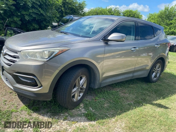 2017 Hyundai Santa Fe 2.4L with VIN 5NMZTDLB8HH029955, listed as a IAAI auction lot 42612654 with 153,050 mi miles and . Bid and sale history available at DreamBid. Image 2.