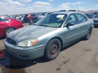 2005 Ford Taurus SE with VIN 1FAFP53U75A226240, listed as a IAAI auction lot 42066974 with 190,043 mi miles. Bid and sale history available at carsss.com. Image 2.