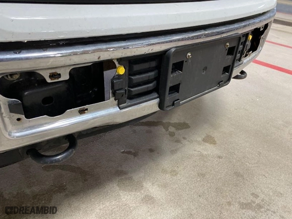 2018 Ford F-150 XL with VIN 1FTEW1E58JFE24717, listed as a IAAI auction lot 41897792 with 208,101 mi miles. Bid and sale history available at carsss.com. Image 5.