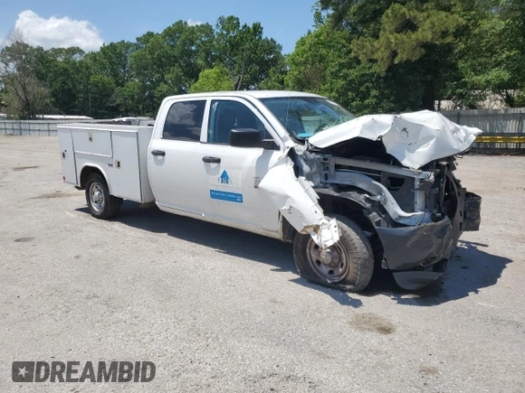 2018 Ram 2500 Tradesman with VIN 3C6TR4HT8JG174783, listed as a Copart auction lot 57237705 with 61,358 mi miles and Salvage title. Bid and sale history available at DreamBid. Image 4.