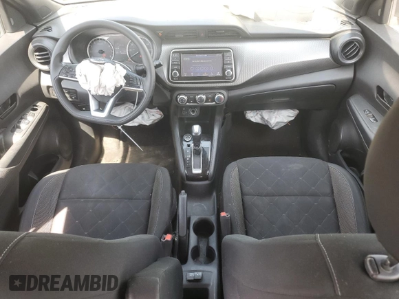 2020 Nissan Kicks S z VIN 3N1CP5BV9LL539063, wystawiony jako Copart lot #56322625 z przebiegiem 78 335 mil mil oraz Szkoda całkowita • Salvage title. Historia ofert i sprzedaży dostępna na DreamBid. Obrazek 8.
