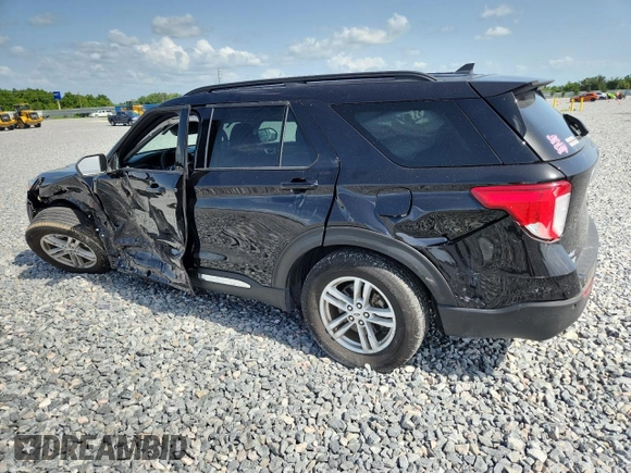 2023 Ford Explorer XLT with VIN 1FMSK7DH9PGC37708, listed as a Copart auction lot 60152715 with 17,697 mi miles and Salvage title. Bid and sale history available at DreamBid. Image 2.