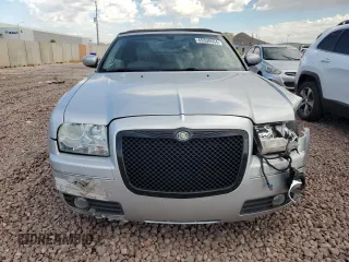 2005 Chrysler 300 with VIN 2C3AA53G55H507149, listed as a Copart auction lot 69398654 with 62,072 mi miles and Salvage Title. Bid and sale history available at carsss.com. Image 5.