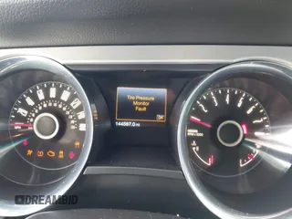 2014 Ford Mustang V6 с VIN 1ZVBP8AMXE5248106, выставлен на аукционе IAAI как лот 42491300 с пробегом 144 587 миль миль и . История ставок и продаж доступна на DreamBid. Изображение 7.