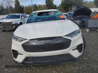 2021 Ford Mustang Mach-E GT z VIN 3FMTK4SE2MME01250, wystawiony jako Copart lot #52776615 z przebiegiem 34 370 mil mil oraz Szkoda całkowita • Salvage title. Historia ofert i sprzedaży dostępna na DreamBid. Obrazek 5.