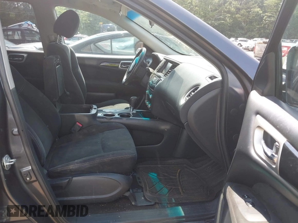 2014 Nissan Pathfinder Platinum with VIN 5N1AR2MN3EC723841, listed as a IAAI auction lot 42621901 with 172,033 mi miles and . Bid and sale history available at DreamBid. Image 5.