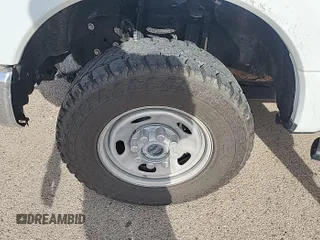 2022 Ford F-250 XL с VIN 1FT7X2B68NEE67863, выставлен на аукционе IAAI как лот 42782117 с пробегом 91 185 миль миль и . История ставок и продаж доступна на DreamBid. Изображение 25.