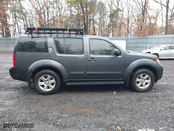 2012 Nissan Pathfinder SV with VIN 5N1AR1NBXCC611355, listed as a IAAI auction lot 41517590 with 128,870 mi miles. Bid and sale history available at carsss.com. Image 13.