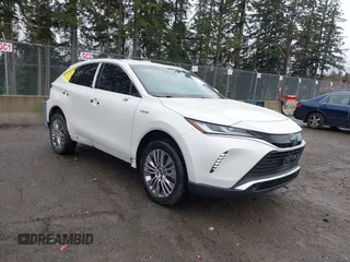 2021 Toyota Venza LE with VIN JTEAAAAH1MJ013086, listed as a IAAI auction lot 41870665 with 46,842 mi miles. Bid and sale history available at carsss.com. Image 1.