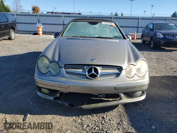 2005 Mercedes-Benz CLK-Class 5.0L with VIN WDBTK75J85F152404, listed as a Copart auction lot 74837604 with 143,622 mi miles and Clean Title. Bid and sale history available at carsss.com. Image 5.