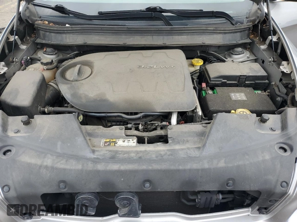 2014 Jeep Cherokee Latitude z VIN 1C4PJMCS8EW286152, wystawiony jako Copart lot #60332475 z przebiegiem 102 434 mil mil oraz Szkoda całkowita • Salvage title. Historia ofert i sprzedaży dostępna na DreamBid. Obrazek 12.