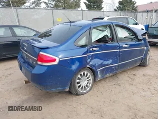 2009 Ford Focus SE z VIN 1FAHP35N59W232162, wystawiony jako IAAI lot #40884449 z przebiegiem Nie podano mil oraz . Historia ofert i sprzedaży dostępna na DreamBid. Obrazek 4.