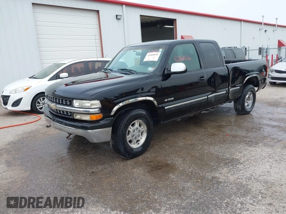 2000 Chevrolet Silverado 1500 LT with VIN 1GCEK19T9YE419272, listed as a IAAI auction lot 42068056 with 306,066 mi miles and . Bid and sale history available at DreamBid. Image 2.