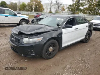 2013 Ford Police Interceptor с VIN 1FAHP2MK4DG215342, выставлен на аукционе Copart как лот 75419484 с пробегом 108 985 миль миль и Списание • Salvage title. История ставок и продаж доступна на DreamBid. Изображение 1.