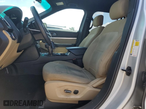 2017 Ford Explorer with VIN 1FM5K7B89HGE19622, listed as a Copart auction lot 62298555 with 129,863 mi miles and Clean title. Bid and sale history available at DreamBid. Image 7.