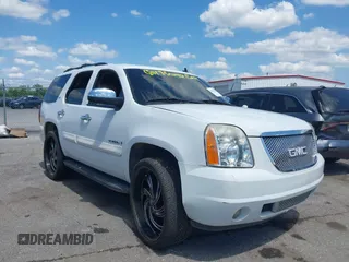 2008 GMC Yukon SLT 4SB z VIN 1GKFC13058R243723, wystawiony jako IAAI lot #42173753 z przebiegiem 292 132 mil mil oraz . Historia ofert i sprzedaży dostępna na DreamBid. Obrazek 1.