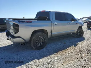 2017 Toyota Tundra Platinum z VIN 5TFAW5F11HX670840, wystawiony jako Copart lot #45972045 z przebiegiem 159 320 mil mil oraz Szkoda całkowita • Salvage title. Historia ofert i sprzedaży dostępna na DreamBid. Obrazek 3.