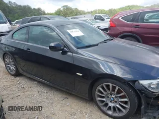 2011 BMW 3 Series 328i z VIN WBAKE3C59BE558791, wystawiony jako IAAI lot #42171294 z przebiegiem 59 256 mil mil oraz . Historia ofert i sprzedaży dostępna na DreamBid. Obrazek 13.