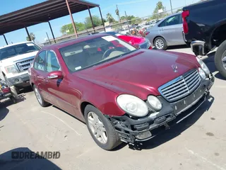 2005 Mercedes-Benz E-Class 3.2L with VIN WDBUF65J15A637760, listed as a IAAI auction lot 41842173 with 97,439 mi miles. Bid and sale history available at carsss.com. Image 1.