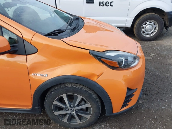 2018 Toyota Prius One with VIN JTDKDTB38J1618412, listed as a IAAI auction lot 41681898 with 47,835 mi miles and . Bid and sale history available at DreamBid. Image 6.