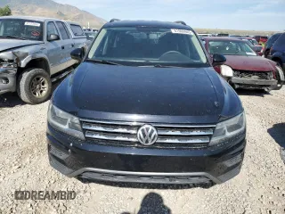 2020 Volkswagen Tiguan S z VIN 3VV1B7AX7LM133358, wystawiony jako Copart lot #61960445 z przebiegiem 74 698 mil mil oraz Szkoda całkowita • Salvage title. Historia ofert i sprzedaży dostępna na DreamBid. Obrazek 5.