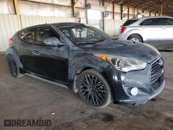 2014 Hyundai Veloster Turbo with VIN KMHTC6AE4EU209397, listed as a Copart auction lot 83094624 with 196,539 mi miles and Salvage Title. Bid and sale history available at carsss.com. Image 4.