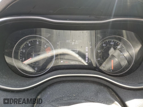 2020 Jeep Cherokee Latitude Plus with VIN 1C4PJMLB7LD555301, listed as a Copart auction lot 56246665 with 70,973 mi miles and Salvage title. Bid and sale history available at DreamBid. Image 9.