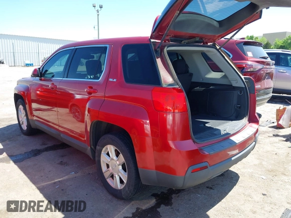 2013 GMC Terrain SLE with VIN 2GKALMEK0D6389382, listed as a IAAI auction lot 42056552 with 295,244 mi miles and . Bid and sale history available at carsss.com. Image 3.