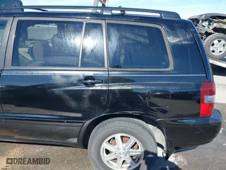 2006 Toyota Highlander with VIN JTEGP21A560111287, listed as a IAAI auction lot 41392554 with 171,024 mi miles. Bid and sale history available at carsss.com. Image 21.