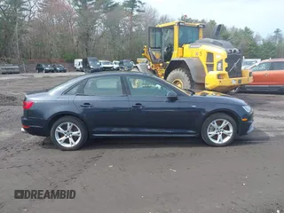 2018 Audi A4 Premium with VIN WAUDNAF4XJA060752, listed as a IAAI auction lot 41729912 with 132,165 mi miles. Bid and sale history available at carsss.com. Image 13.
