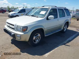 1998 Infiniti QX4 with VIN JNRAR05Y2WW029479, listed as a IAAI auction lot 41939734 with 216,043 mi miles and . Bid and sale history available at DreamBid. Image 2.