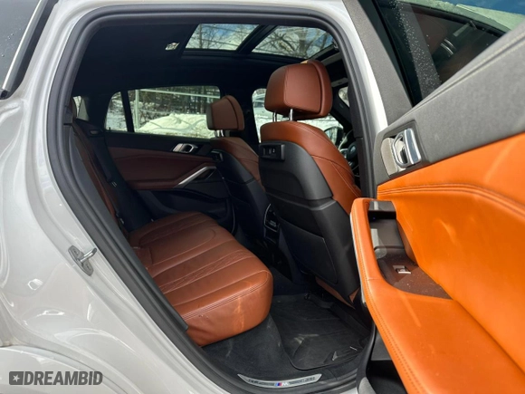 2022 BMW X6 M50i with VIN 5UXCY8C06N9K81254, listed as a Copart auction lot 44739935 with 70,059 mi miles and Clean Title. Bid and sale history available at carsss.com. Image 9.