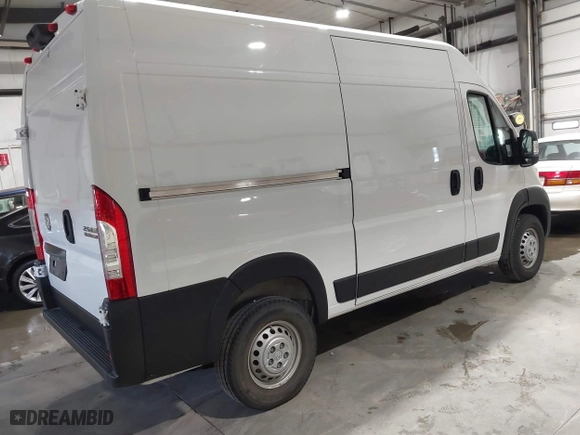 2025 Ram ProMaster Cargo Van Tradesman with VIN 3C6LRVCG1SE511954, listed as a IAAI auction lot 42079049 with 13,379 mi miles. Bid and sale history available at carsss.com. Image 4.