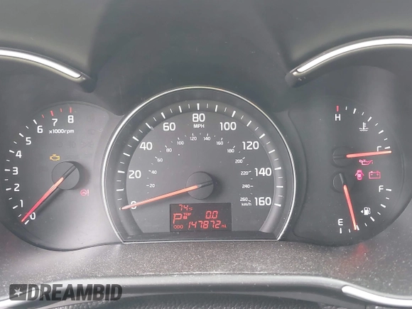 2014 Kia Sorento LX with VIN 5XYKTDA78EG462214, listed as a IAAI auction lot 41922799 with 147,872 mi miles. Bid and sale history available at carsss.com. Image 7.