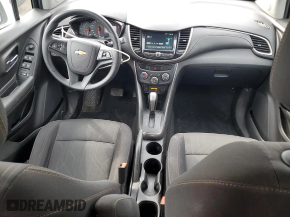 2017 Chevrolet Trax LT with VIN 3GNCJLSB7HL281603, listed as a Copart auction lot 52582335 with 92,679 mi miles and Clean Title. Bid and sale history available at carsss.com. Image 8.
