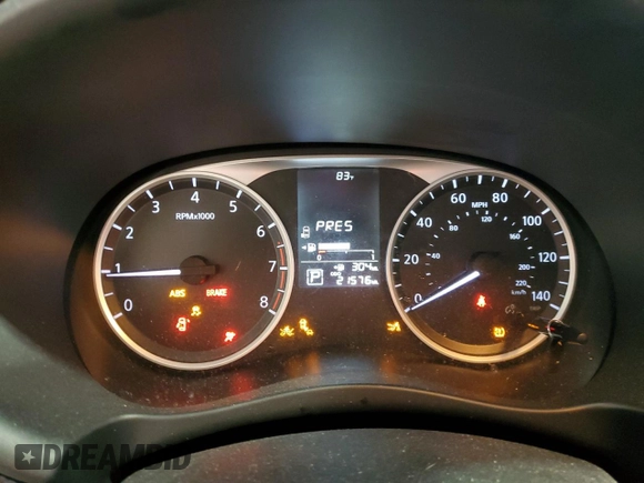 2022 Nissan Kicks S z VIN 3N1CP5BVXNL493178, wystawiony jako Copart lot #55552355 z przebiegiem 21 576 mil mil oraz Szkoda całkowita • Salvage title. Historia ofert i sprzedaży dostępna na DreamBid. Obrazek 9.