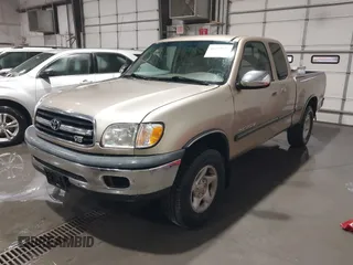 2001 Toyota Tundra SR5 with VIN 5TBRT34141S180870, listed as a IAAI auction lot 41494026 with 186,737 mi miles and . Bid and sale history available at DreamBid. Image 2.