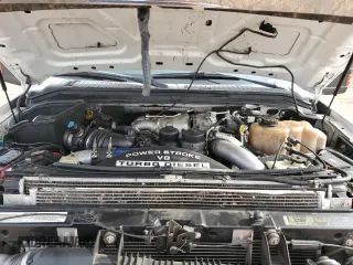 2008 Ford F-450 XL with VIN 1FTXW43R28EC30667, listed as a Copart auction lot 82930884 with 172,384 mi miles and Clean Title. Bid and sale history available at carsss.com. Image 11.