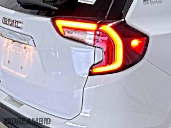 2022 GMC Terrain SLE z VIN 3GKALMEV9NL212210, wystawiony jako IAAI lot #42569102 z przebiegiem 71 097 mil mil oraz . Historia ofert i sprzedaży dostępna na DreamBid. Obrazek 20.