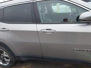 2019 Jeep Compass Limited with VIN 3C4NJCCB8KT782121, listed as a IAAI auction lot 41698308 with 158,352 mi miles. Bid and sale history available at carsss.com. Image 13.