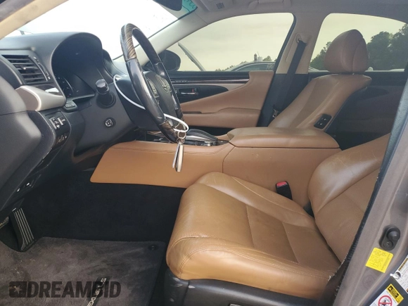 2013 Lexus LS 460 with VIN JTHBL5EF6D5114490, listed as a Copart auction lot 52123025 with 141,336 mi miles and Salvage title. Bid and sale history available at DreamBid. Image 7.