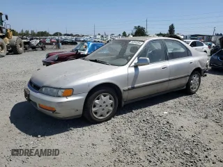 1997 Honda Accord LX with VIN 1HGCD5630VA007257, listed as a Copart auction lot 66043264 with 265,262 mi miles and Salvage Title. Bid and sale history available at carsss.com. Image 1.