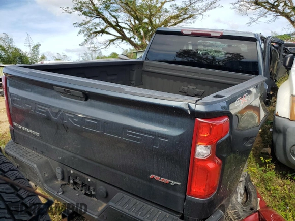 2021 Chevrolet Silverado 1500 RST with VIN 3GCUYEEDXMG120506, listed as a Copart auction lot 45408944 with Not Provided miles and Non Repairable. Bid and sale history available at carsss.com. Image 3.