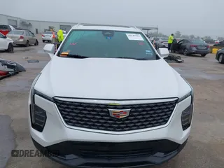 2024 Cadillac XT4 FWD Premium Luxury с VIN 1GYFZCR42RF234829, выставлен на аукционе IAAI как лот 42145964 с пробегом 12 381 миль миль и . История ставок и продаж доступна на DreamBid. Изображение 13.