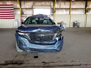 2024 Chevrolet Equinox LS z VIN 3GNAXHEG8RL373976, wystawiony jako Copart lot #54195365 z przebiegiem 26 933 mil mil oraz Szkoda całkowita • Salvage title. Historia ofert i sprzedaży dostępna na DreamBid. Obrazek 13.