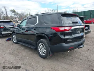 2021 Chevrolet Traverse LS with VIN 1GNEVFKW9MJ191243, listed as a IAAI auction lot 42037385 with 16,287 mi miles. Bid and sale history available at carsss.com. Image 3.