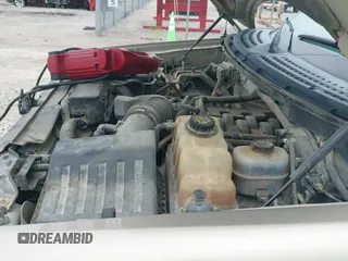 2011 Ford F-150 XL z VIN 1FTFW1EF5BFA30719, wystawiony jako IAAI lot #43043077 z przebiegiem 220 926 mil mil oraz . Historia ofert i sprzedaży dostępna na DreamBid. Obrazek 19.