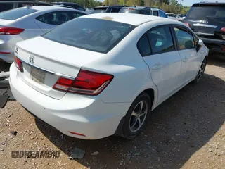 2015 Honda Civic Sedan SE with VIN 2HGFB2F70FH565147, listed as a IAAI auction lot 41922144 with 76,711 mi miles. Bid and sale history available at carsss.com. Image 4.